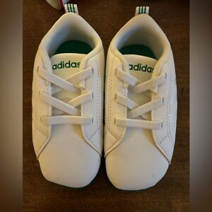 ADIDAS Stan Smith crib shoes- size 4